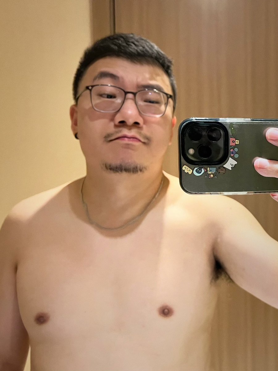 なんか顔丸くなちゃった⭕️