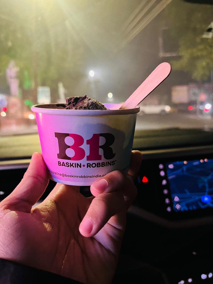 I scream, you scream, we all scream for ICE CREAM 🩷
#ICECREAMSCREAM 
#icecreamTherapy