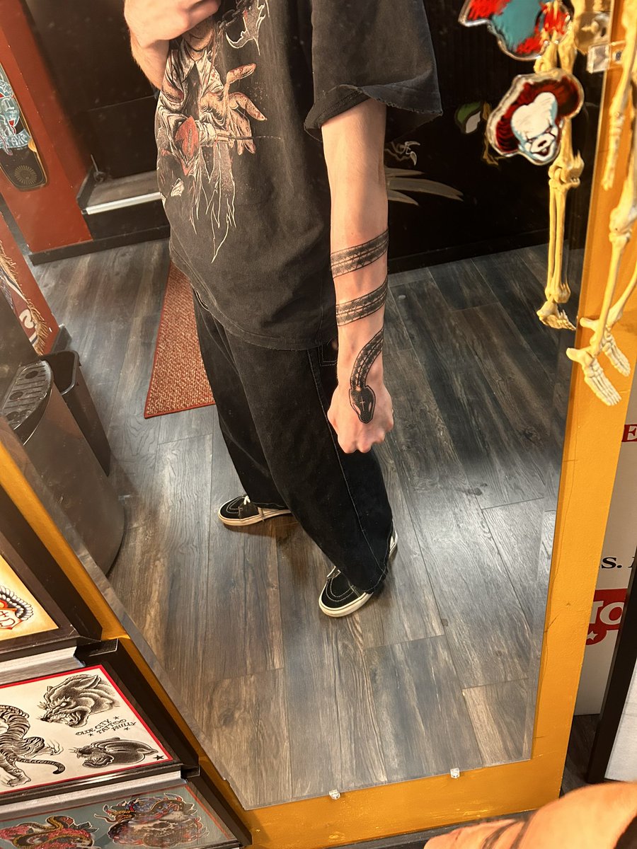 Swagster87 tweet media