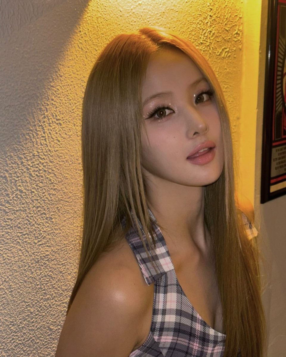 ridleaz's tweet image. ㅤ ㅤ 
#CELINE   ʚїɞ   11 ╱ 18 ╱ 24
“somewhere in Chicago” ㅤ
ㅤ ㅤ