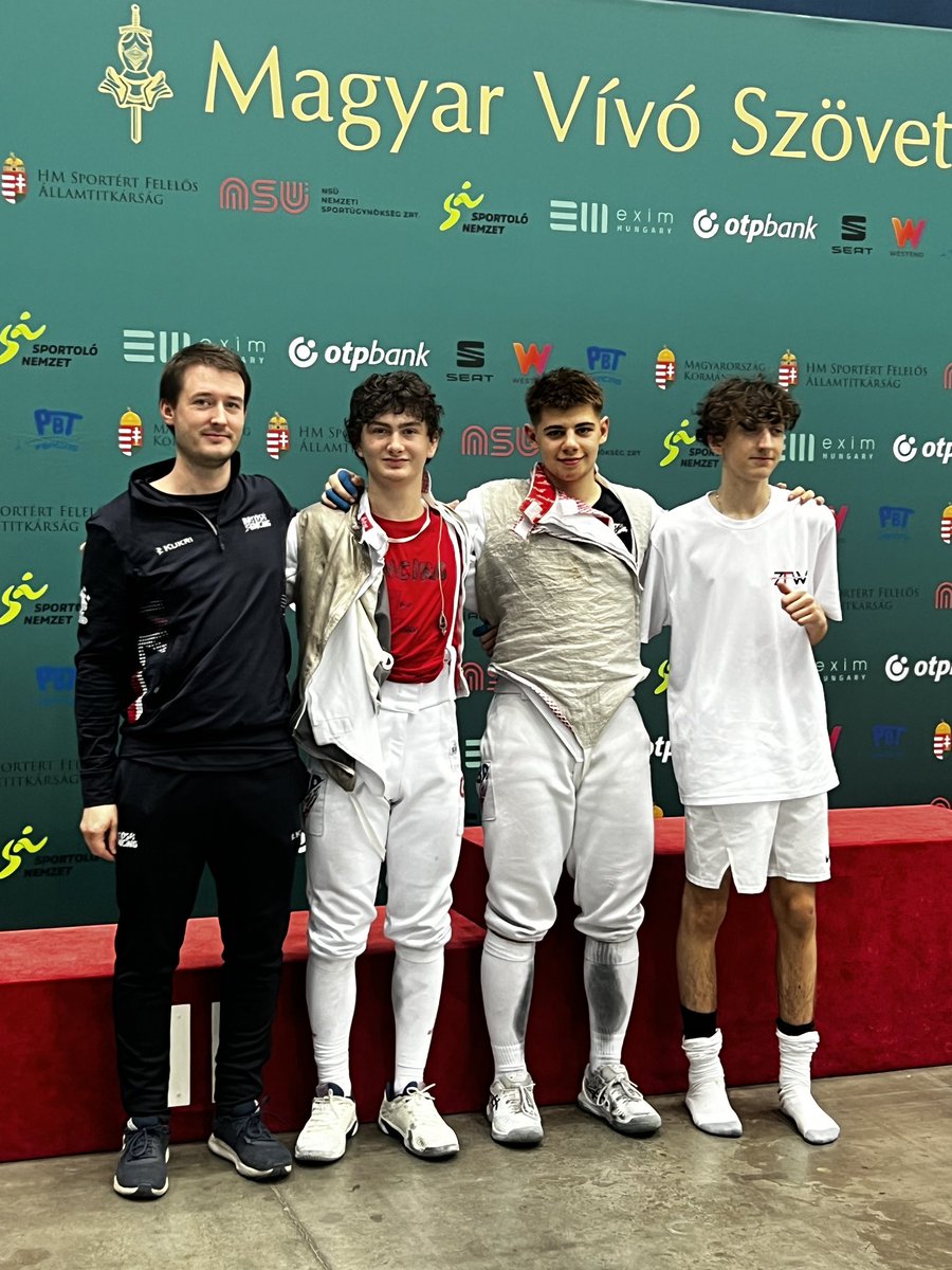 Luca Florea tweet media