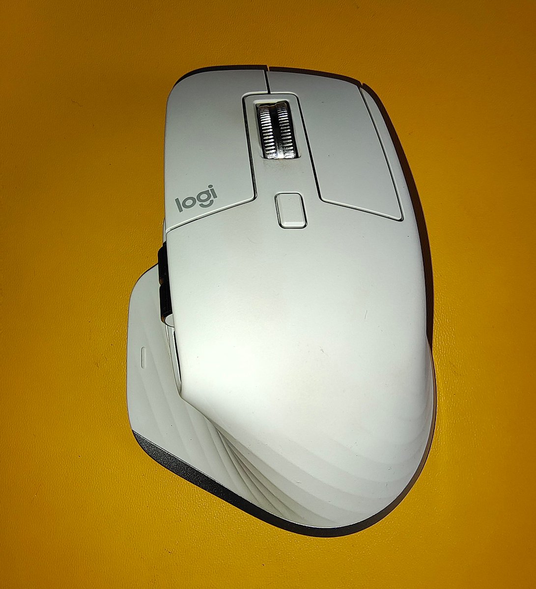 PrateekJainDev's tweet image. Any tips to keep this clean? 🖱️