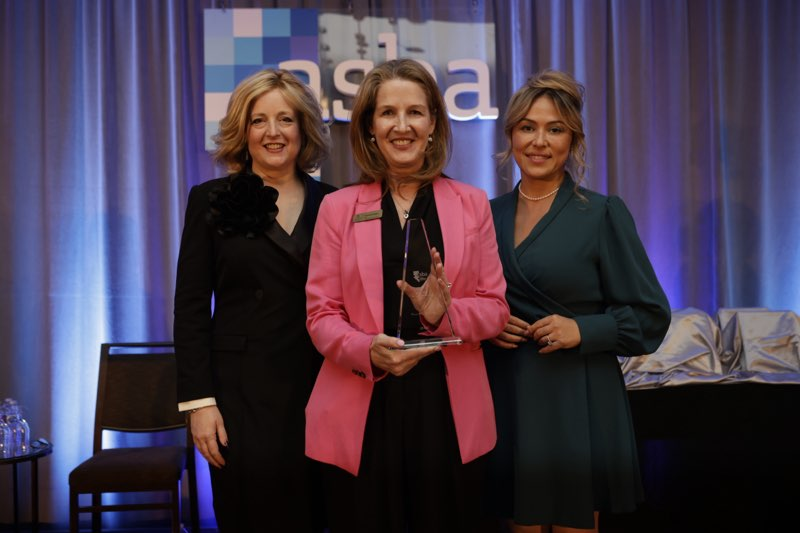 ABSchoolBoards's tweet photo. Congratulations to our School Board Innovation &amp; Excellence Award recipient @yyCBEdu for their “Level Up Calgary” program! This award recognizes a school boards' innovative program/initiative that enhances student achievement. #asbaFGM2024 #abed https://t.co/uTLjTtOa0g