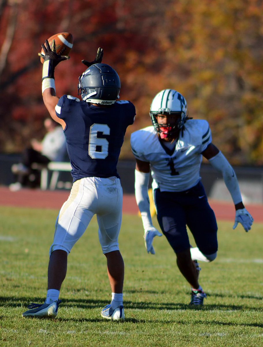 CoachPA1's tweet image. PTL! Next stop Pitt U! @jujuandersonn Like only God can bless here is Ju on his last points for HS football. Block punt &amp;amp; Recovery..he didn’t even angle on the toe…he just used vertical max! #TheJuJuEffect #EdgeRusher #TheRiseofSkyWalker