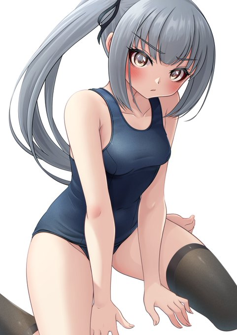 連日の末っ子の進水日に毎年お祭り騒ぎになってそうな朝潮型
#霞進水日 