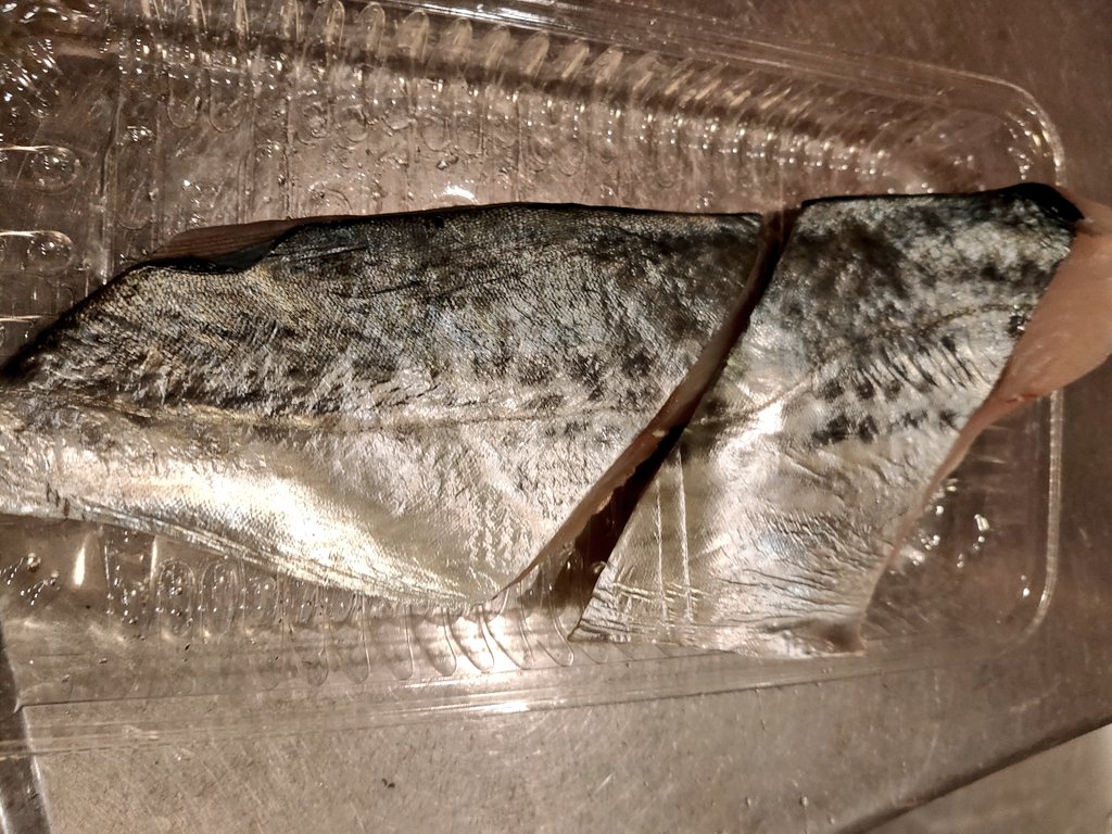 美味しい魚達、焼くだけなんだけど、ちゃんと下処理して、美味しく出来上がった時はハッピー