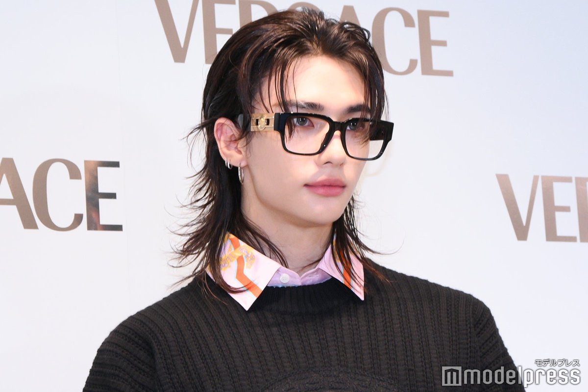 Stray Kidsヒョンジンが銀座に🥟✨️ ヴェルサーチェ店頭にもファン