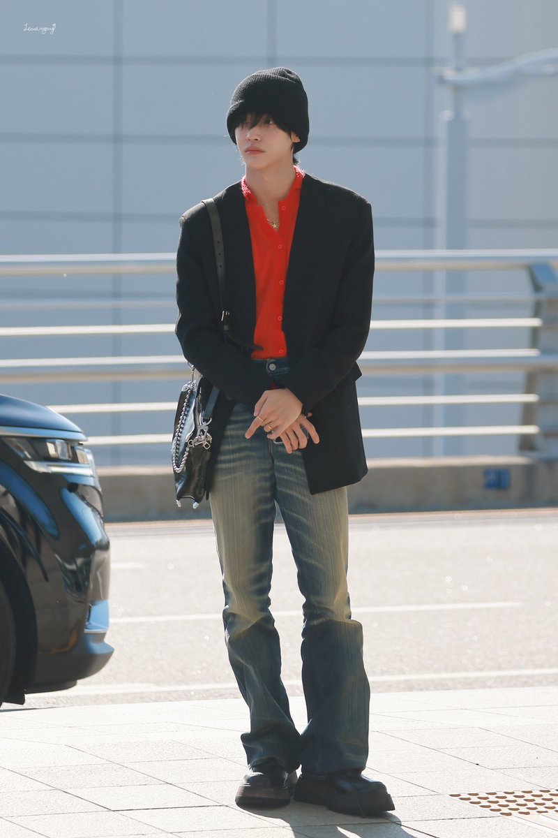 LeonaNyong's tweet image. 241118 ICN

#WONBIN #원빈 #ウォンビン　
#RIIZE #라이즈 #박원빈