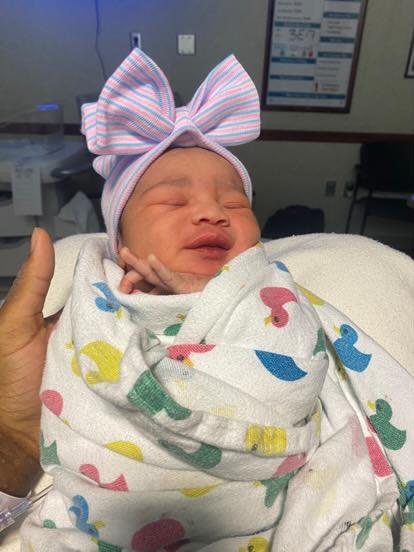 devo999's tweet image. I love you my beautiful daughter ❤️
Daujée Aveon-Amani McDowell your my everything and I'll protect you with my life I know a lot of y'all known me since I was young so just congratulate me and her for new life and new beginnings ❤️