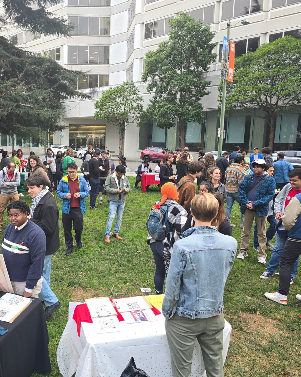 East Bay DSA 🌹 tweet media