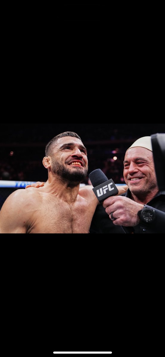 170Ramiz's tweet photo. You’re one of us now @joerogan welcome shqipe https://t.co/QaiEKX7YQ6