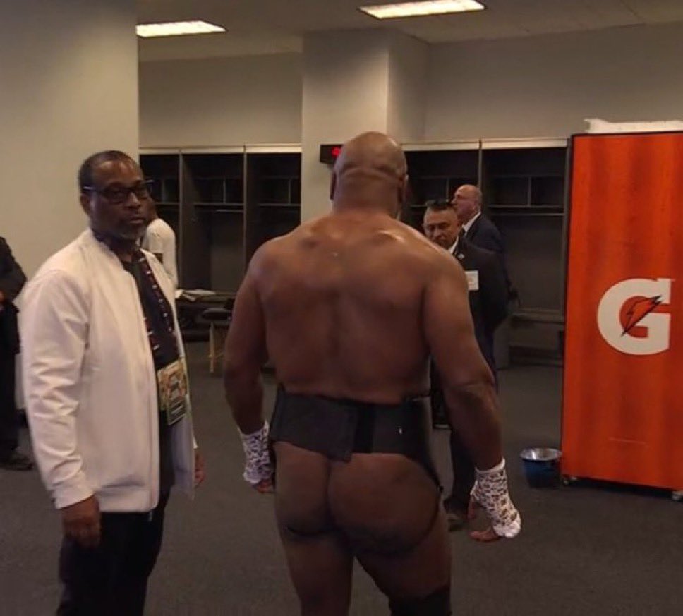 BayAreaTrev's tweet image. How ass are the 49ers?

The 49ers: