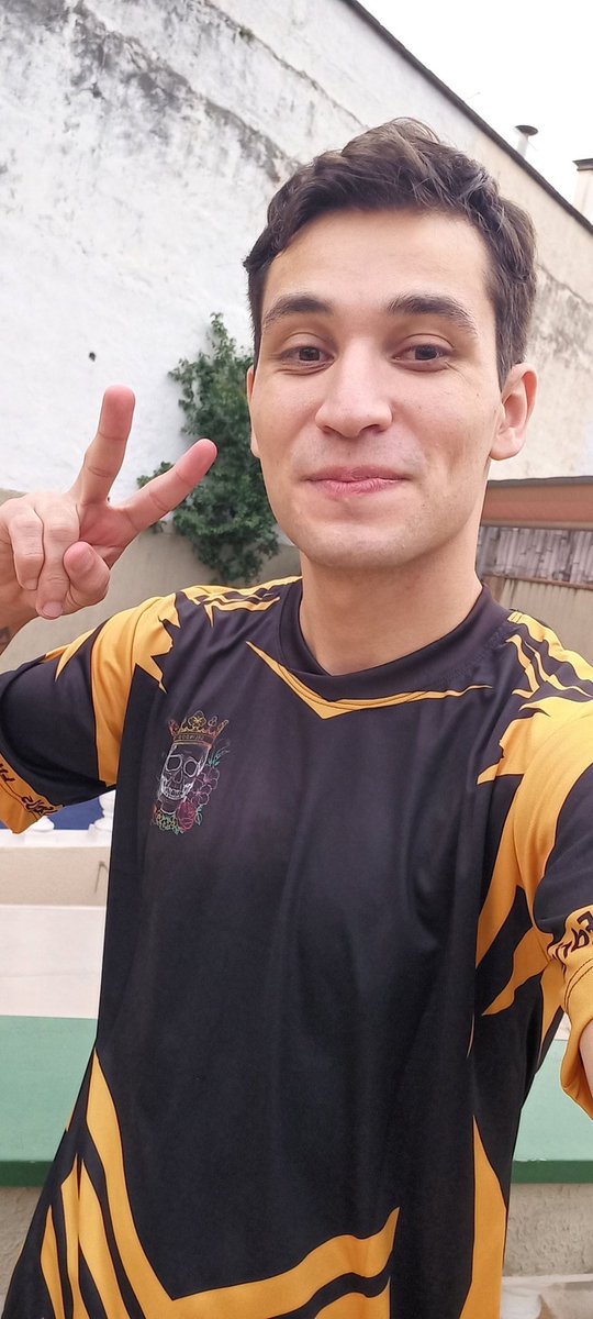 oEdriel's tweet image. Nesse Laic eu fiz 27 anos, sempre tive essa coisa de não me sentir pertencente as coisas, por achar que não mereço, mas dessa vez foi diferente, se familia é onde seu coração está, o meu está no lugar certo, o @GBLindosOficial me acolheu e mostrou que sim eu pertenço a um lugar