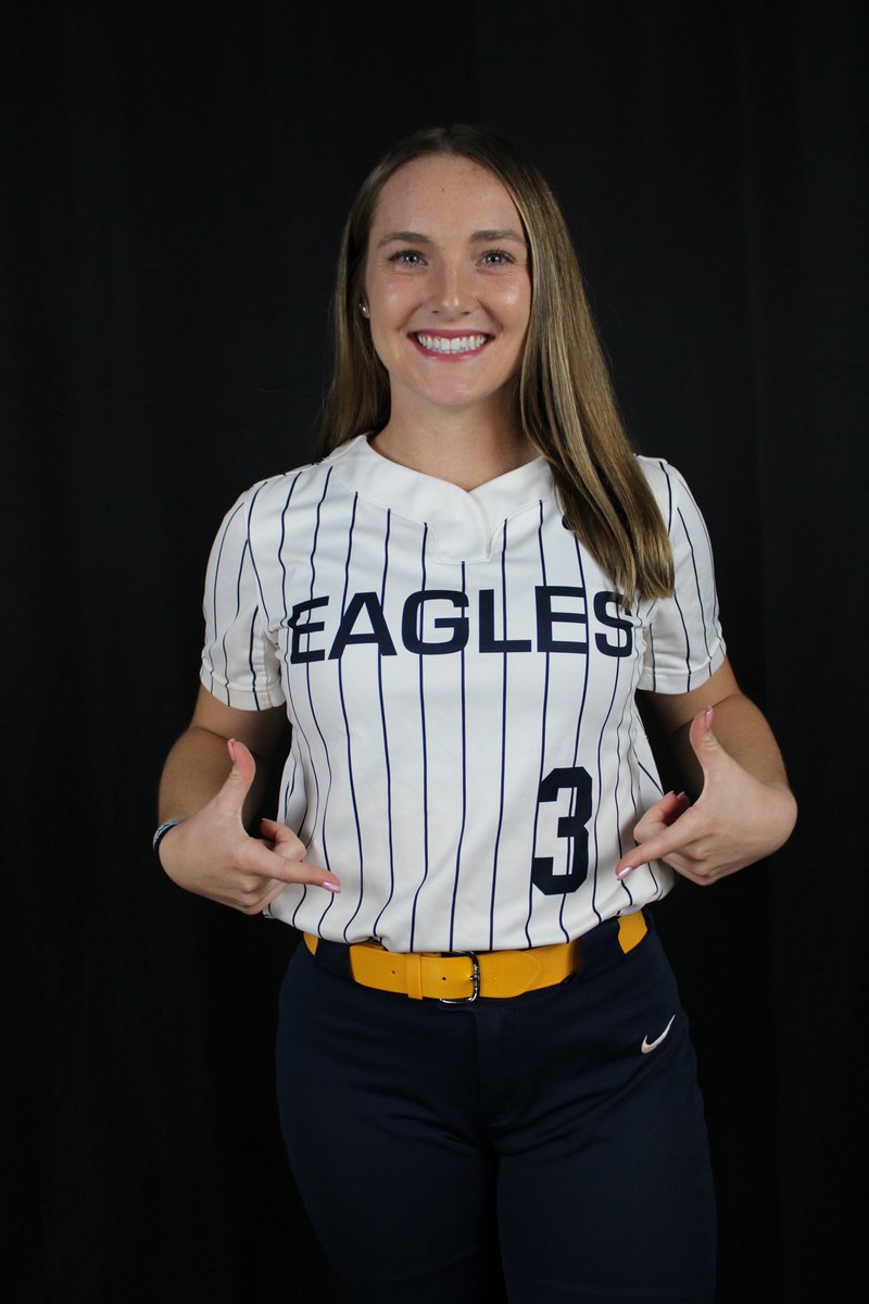 EmmaScott014's tweet photo. Media Day! Year 1! Go Eagles!💛 @RUSoftball22 @RUcoachMatt https://t.co/JfVLQoAhOa