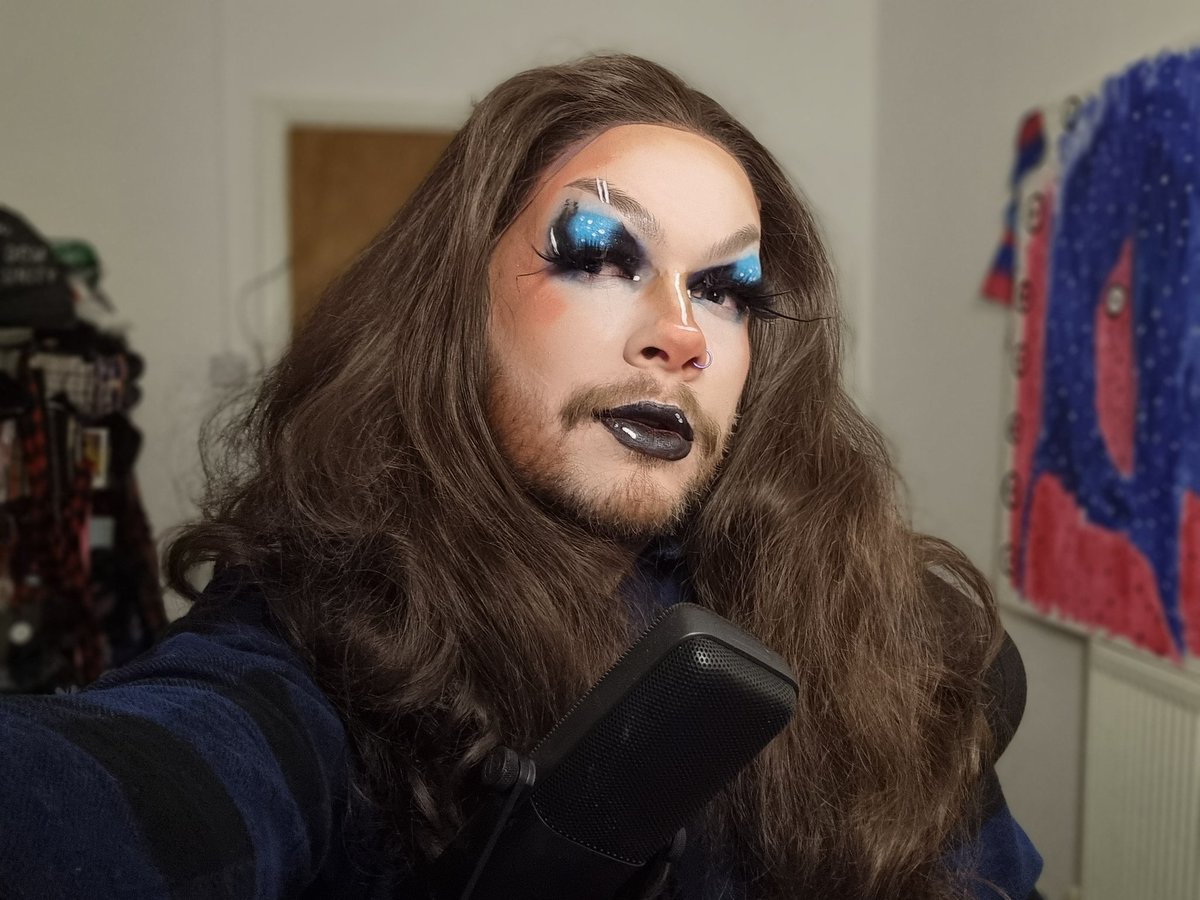 Twitch Changer is LIVE NOW!!! 

🔗👇