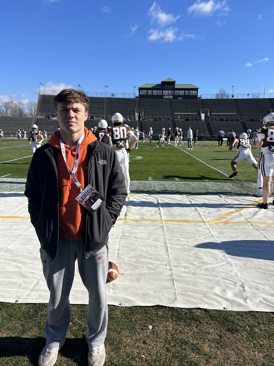 Thank you <a href="/coach_cahill/">Kevin Cahill</a> for having me yesterday. It was a great experience! <a href="/LehighFootball/">Lehigh Football</a> <a href="/LU_CoachMac/">Mark McMaster</a> <a href="/DELCOFootball/">#DelcoFootball</a> <a href="/EPAFootball/">EasternPAFootball</a> <a href="/MNAthletics/">MN Athletics</a> <a href="/MNTigers/">Tigers Radio Network</a>