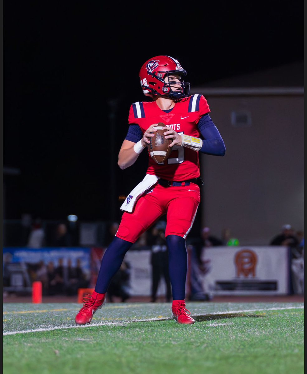 Honored to be named 2nd Team All-Region QB
<a href="/mxrd15/">Max Hall</a> <a href="/raedwards8/">Richard Edwards</a> <a href="/azc_obert/">Richard Obert</a> <a href="/CodyTCameron/">Cody Cameron</a> <a href="/gridironarizona/">Gridiron Arizona</a> <a href="/alaqcfootball/">ALA QC Football</a> @QBManuch <a href="/CoachB_Larson/">Bryan Larson</a> <a href="/ZachAlvira/">Zach Alvira</a> @AZPreps365Ben <a href="/AZHSFB/">ArizonaVarsity.com 🔥PREPS🔥</a> <a href="/SSmith_II/">Coach Seitu</a>