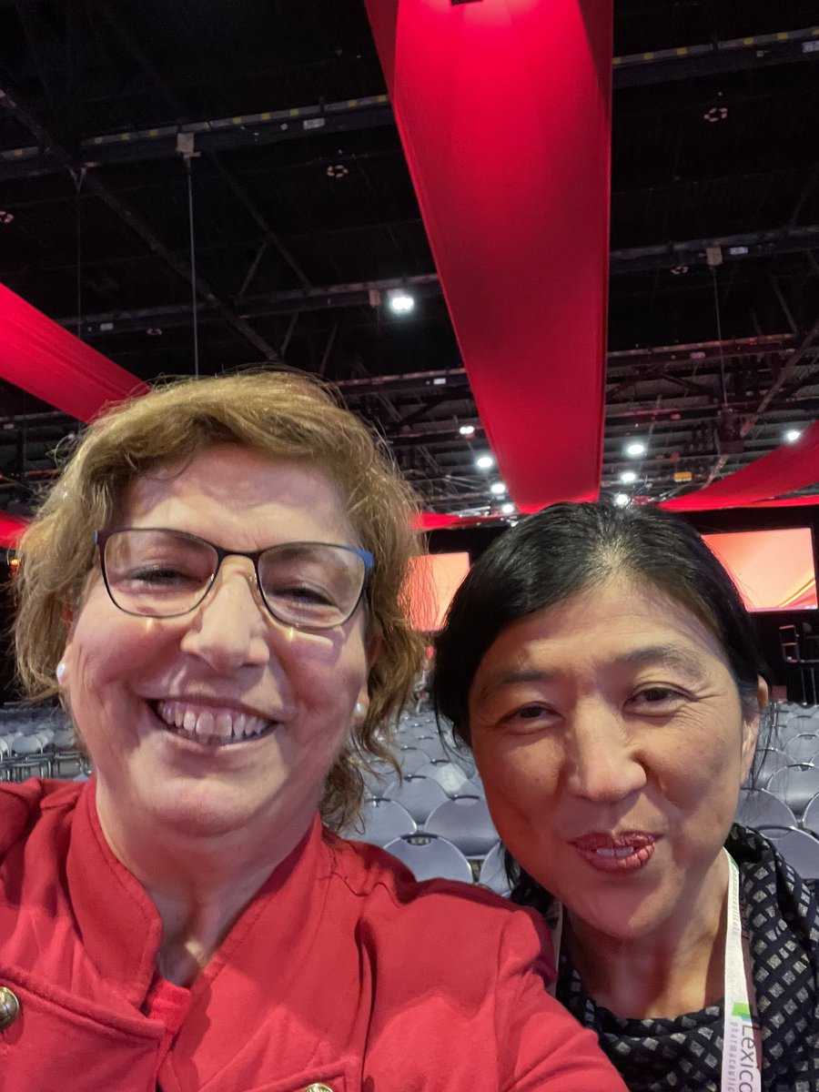 AnastasiaSMihai's tweet image. It was a joy to be co-Moderator for this #AHA24 #LBS 🔥 @AHAScience &amp;amp;🌟Faculty- both triallists @ProfKausikRay &amp;amp;
Discussants👏👏

Congratulations Discussant @clara_chow

@dramitkhera @JoChikweMD