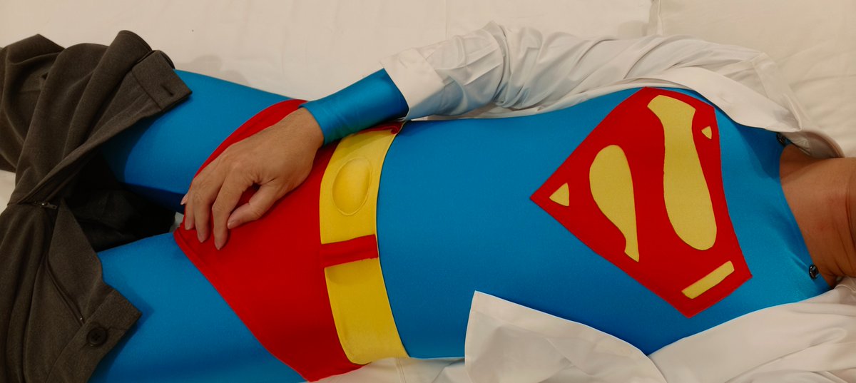 BootSuperman tweet media