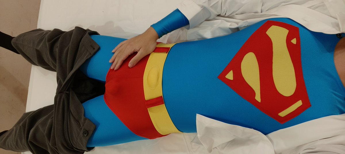 BootSuperman tweet media