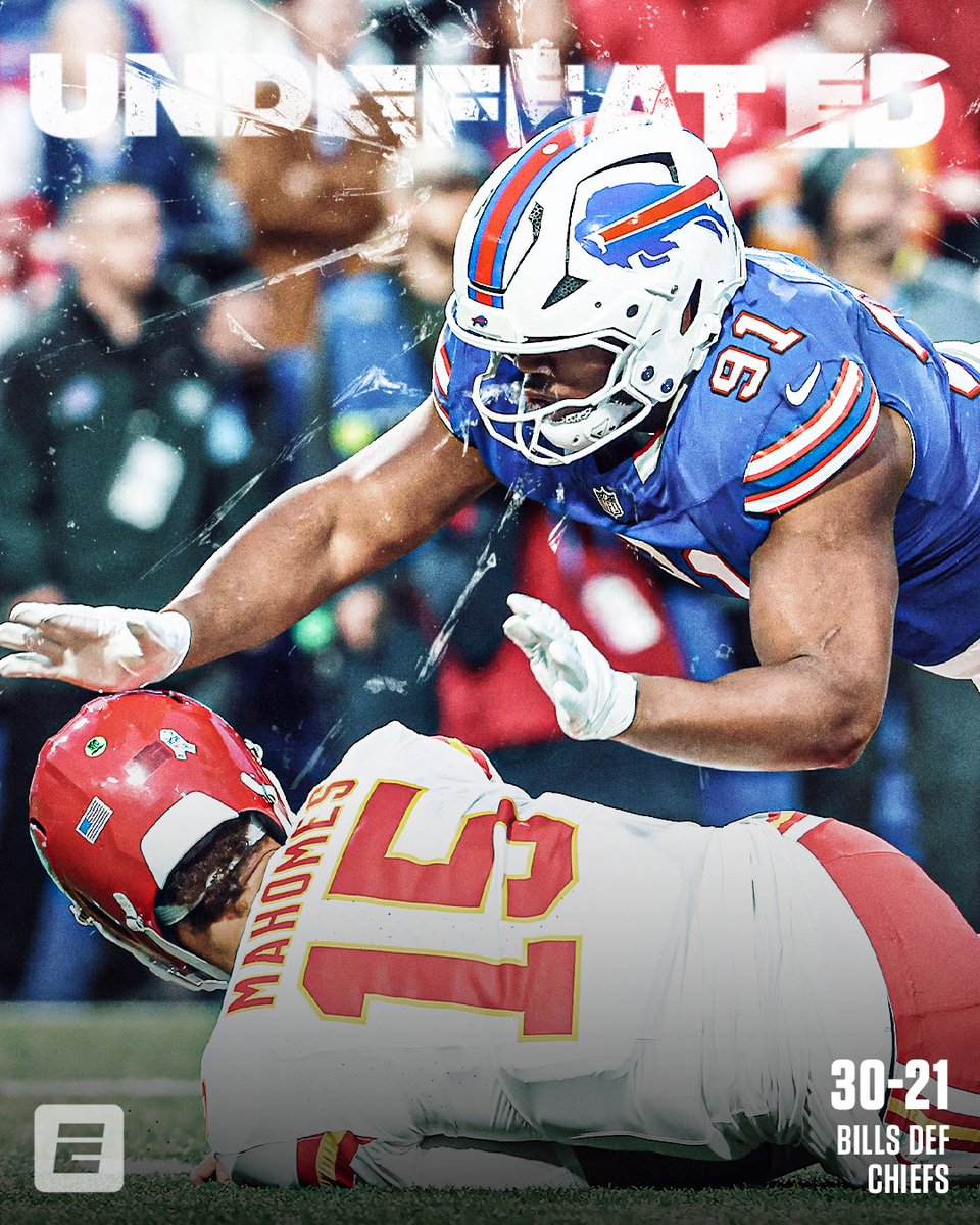 espn's tweet photo. UNDEFEATED NO MORE‼️ 

THE BILLS SPOIL THE CHIEFS' QUEST FOR AN UNDEFEATED SEASON IN THE LATEST CHAPTER OF THEIR AFC RIVALRY 😱 https://t.co/0sMjabEq9C