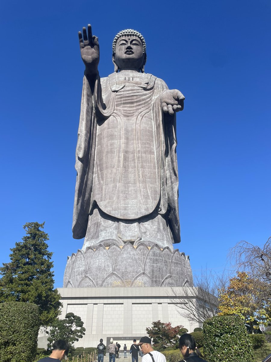 おはようございます
昨日は家族で茨城の牛久大仏までツーリングに行って来ました
偶然出川さんのバイク旅に遭遇しました😃