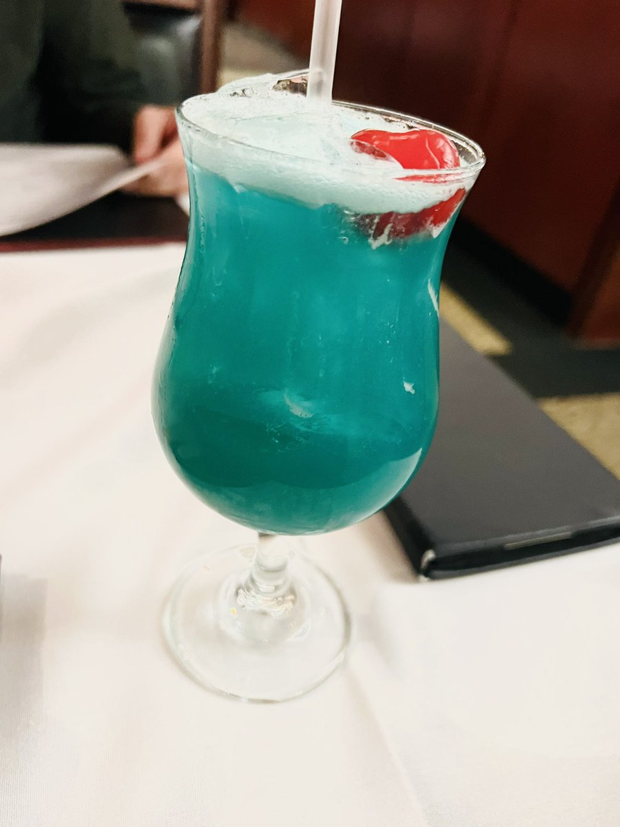blue hawaii 🤤