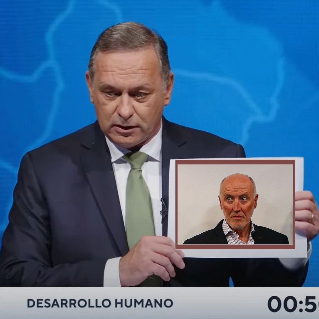 Delgado presentó al equipo de gobierno 😂👇

 #DebateUy