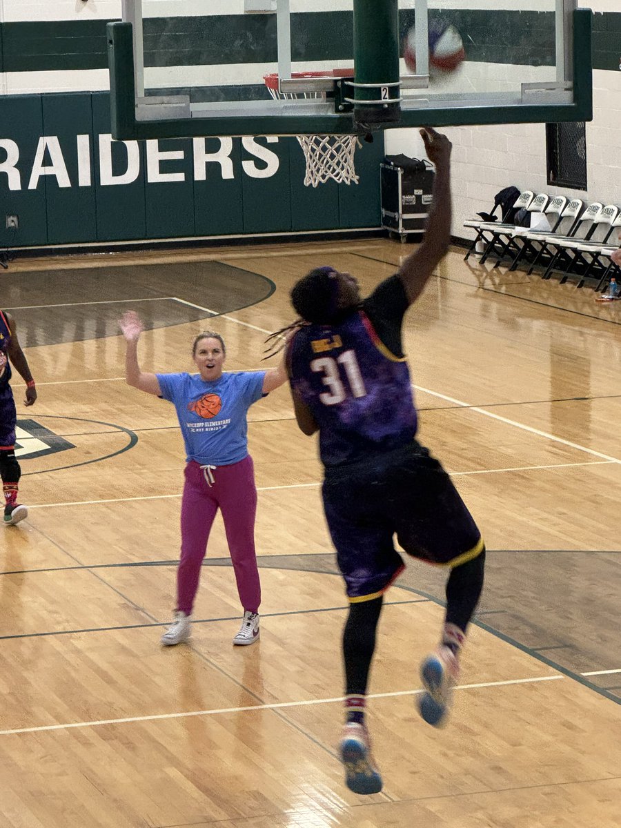 Kimberly Simon (@mrssimonsclass) on Twitter photo What a fun night at the Harlem Wizards game!! I even got a chance to serenade the entire gym ๐คญ <a href="/wyckoffschools/">wyckoff schools</a> <a href="/HarlemWizards/">Harlem Wizards</a> What a fun night at the Harlem Wizards game!! I even got a chance to serenade the entire gym ๐คญ <a href="/wyckoffschools/">wyckoff schools</a> <a href="/HarlemWizards/">Harlem Wizards</a>