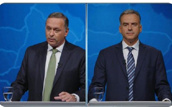 CelintanoPablo's tweet photo. Primer Round medido; Ambos candidatos se mantienen dentro de los lineamientos que marcaron sus asesores. Segundo bloque, Delgado más incisivo, aludiendo directamente al programa de FA y a dichos de Orsi. https://t.co/9ZSbmNmLVm