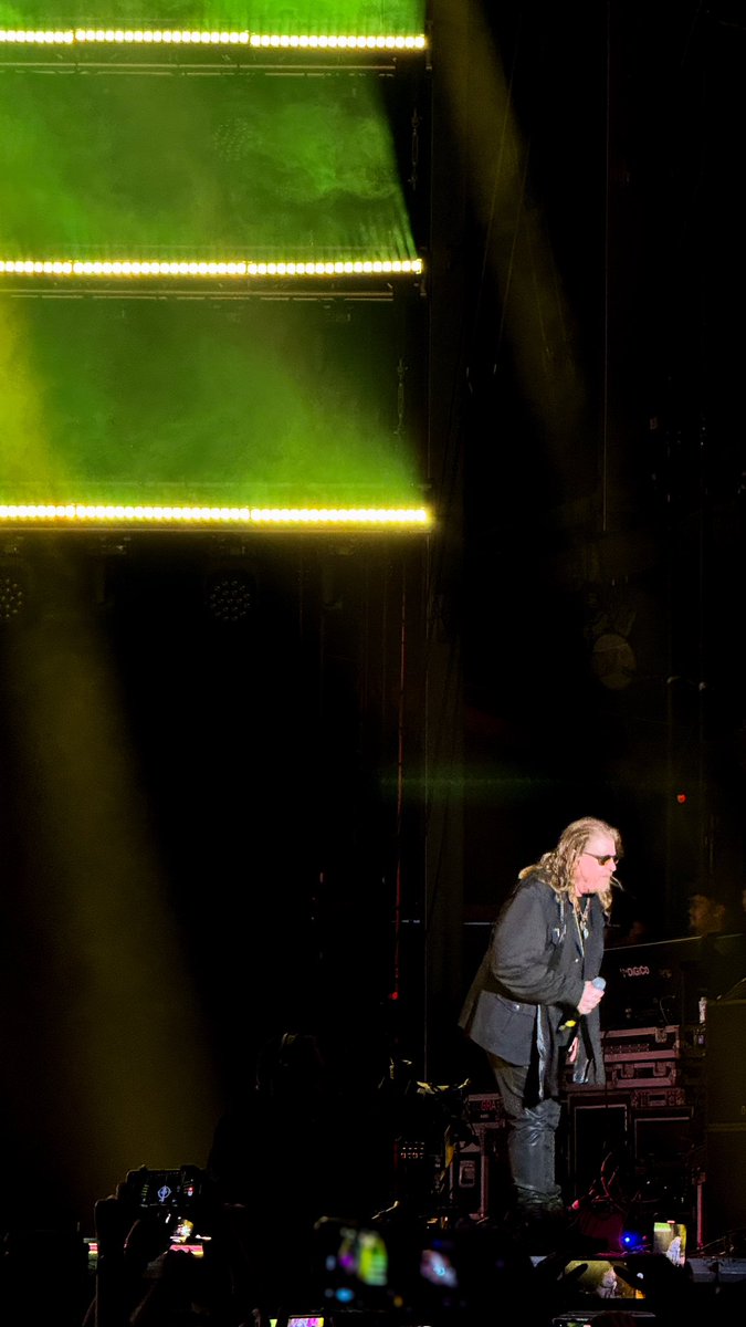 Unas fotos del concierto de <a href="/totothemselves/">totothemselves</a>