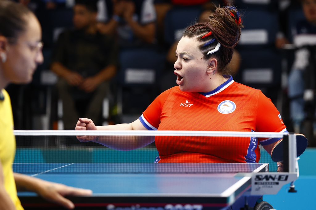 ✨ Hace un año comenzaba un sueño: los Juegos Parapanamericanos Santiago 2023 ✨

El 17 de noviembre de 2023, la ciudad de Santiago se convirtió en el epicentro del deporte paralímpico en América. Cerca de 2.000 Para atletas de 33 países, con diversas discapacidades (físicas,