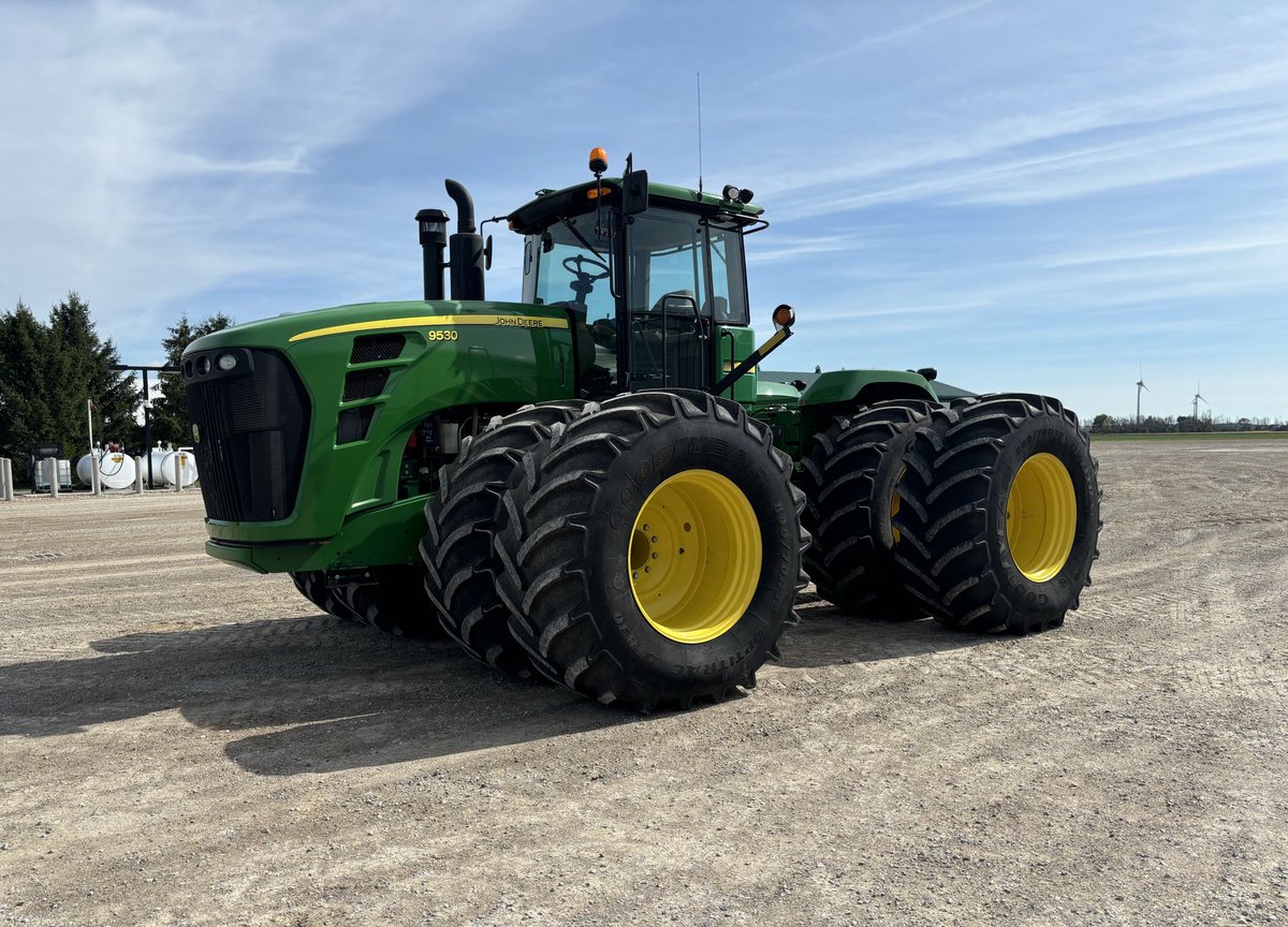 BrentScott77's tweet photo. If you’re looking for a clean tractor we have two we are updating! Retweets appreciated https://t.co/0HIsulAQPx