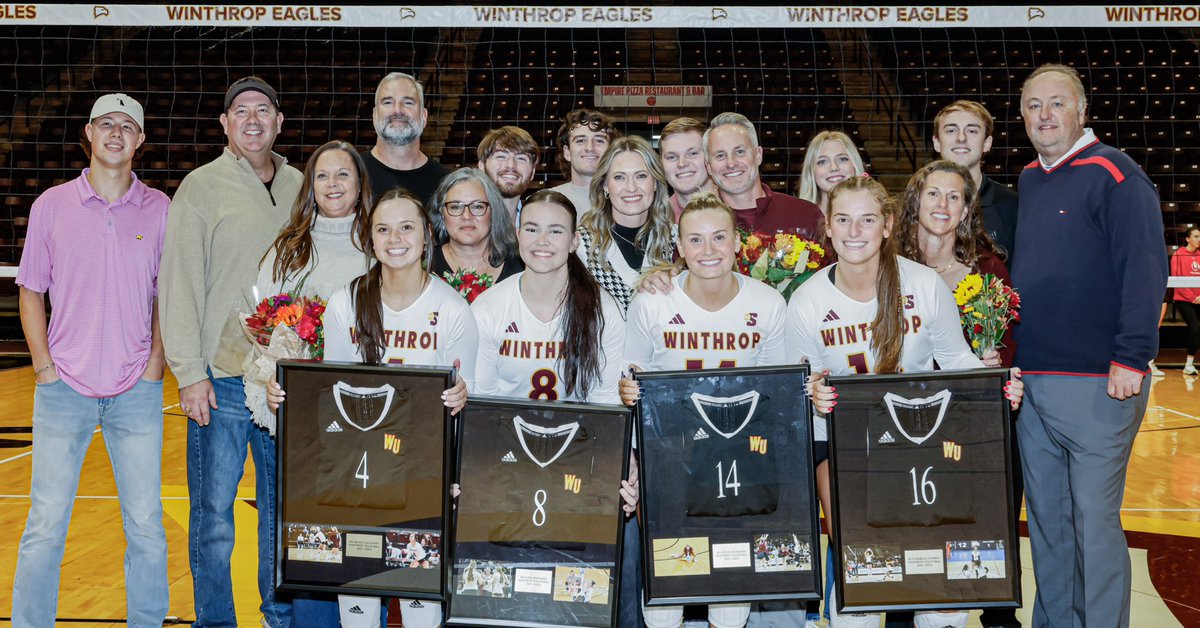 winthropvolley's tweet photo. 𝓢𝓮𝓷𝓲𝓸𝓻 𝓢𝓾𝓷𝓭𝓪𝔂🤍

Such a special night celebrating these 4 whose impact on this program extends far beyond the court.

These 4 helped break a program record for digs in a 3-set match on Friday, amassing 87 team digs.

#ROCKtheHILL https://t.co/GJMYQrXQUH