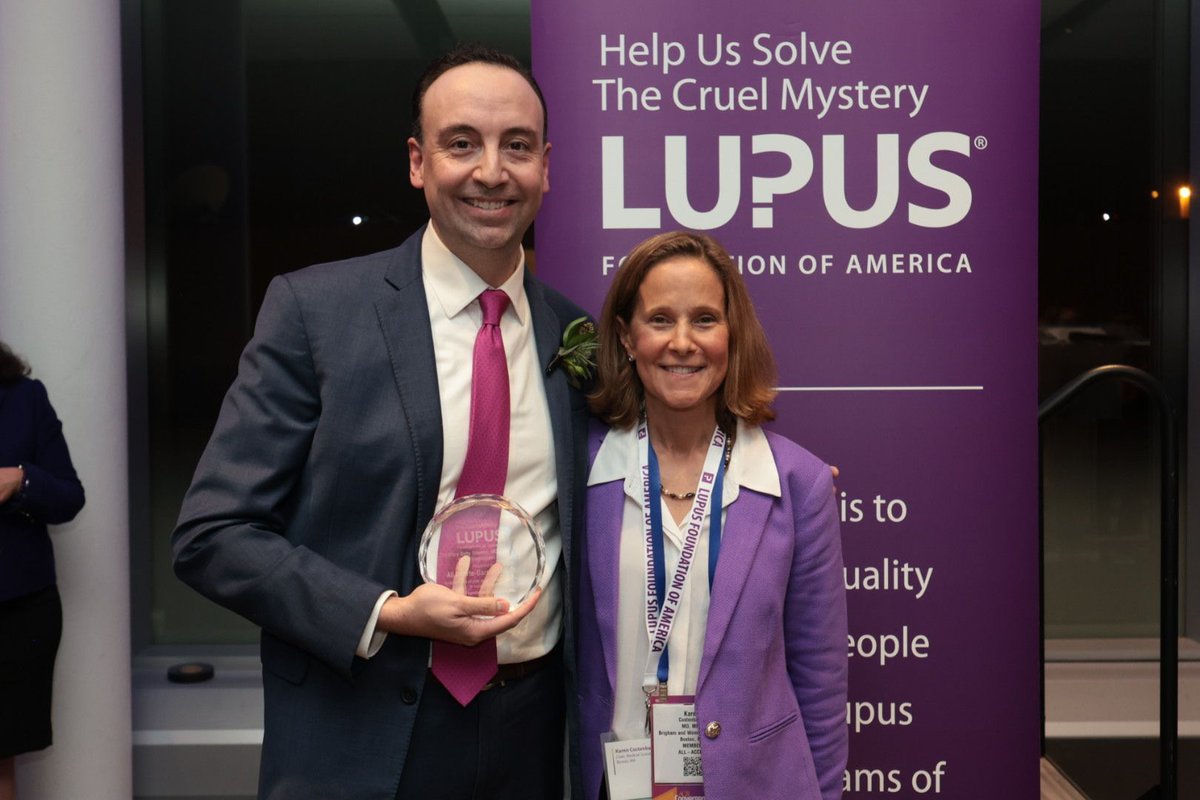 LupusOrg's tweet image. We are honored to host tonight's Hess Reception, celebrating leaders in #lupusresearch. This year’s honorees are Drs. Rovin, Duarte-García, and Askanase. We’re proud to recognize their contributions to advancing lupus research. 

#LFAatACR #ACR24
