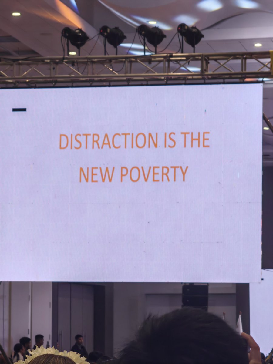 DailywithBob's tweet photo. "Distraction is the culprit that leads to Death of many dreams/goals nowadays." https://t.co/J1QZ5UlG7r