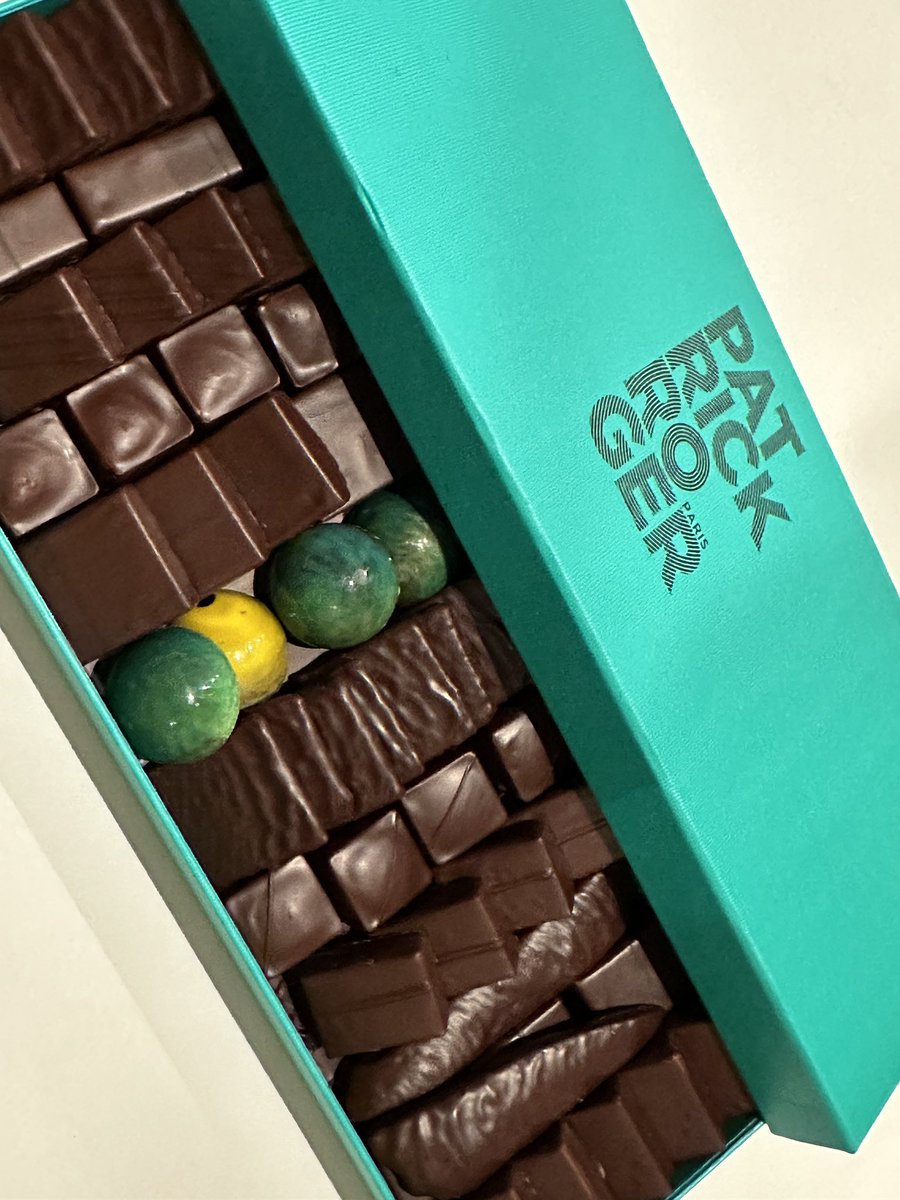 頭痛予防の五苓散とチョコレートをお供に復習終了。午後からは過去問解く予定。
仕事やめたら朝起きるのがきつい！！