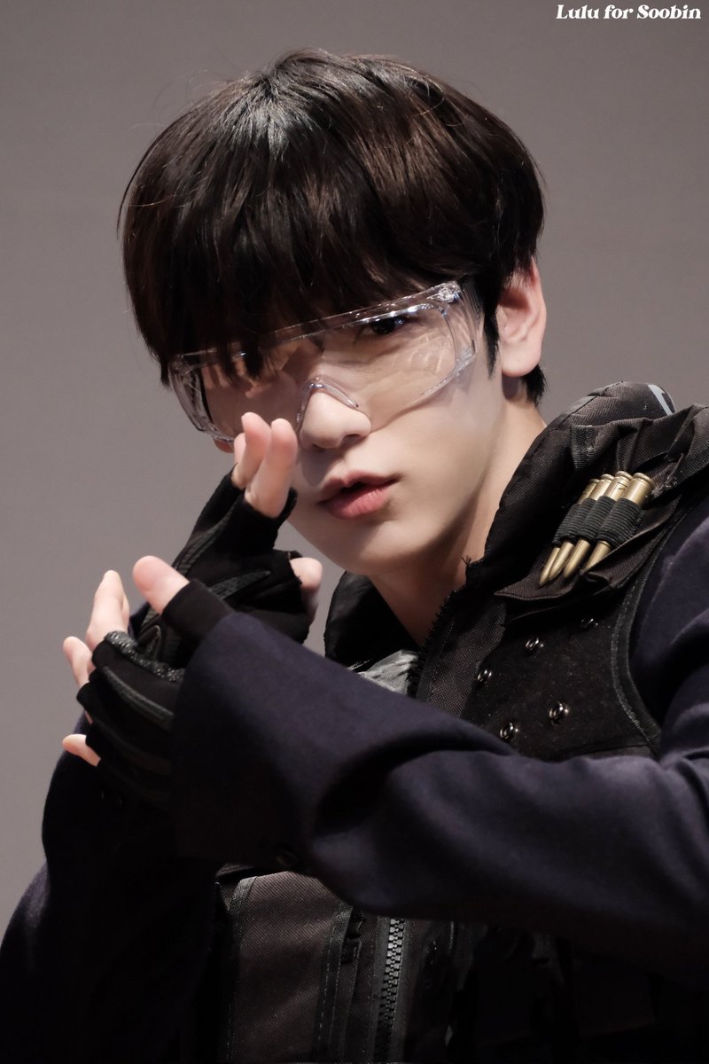 lulupa1208's tweet photo. 241116 팬플리 팬사인회 
TXT Soobin Fanlplee fansign event

#TXT_수빈 #수빈 #SOOBIN 
#TOMORROW_X_TOGETHER #TXT 
#투모로우바이투게더 #투바투 https://t.co/rhLd8qBEhp