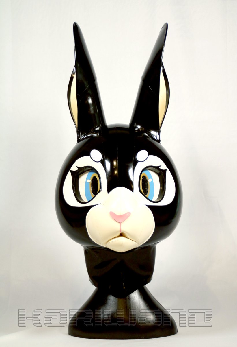 karinKariwanz's tweet photo. I will be selling a bunny hood that was canceled from this year’s commission orders.
I added a star under one eye⭐️
The mouth is open instead of having a tube

Bunny hood will be released on Nov.23 23:00 p.m.GMT
EST=Nov.23 18:00 p.m.
PST=Nov.23 15:00 p.m. https://t.co/v1bJvx1gmI