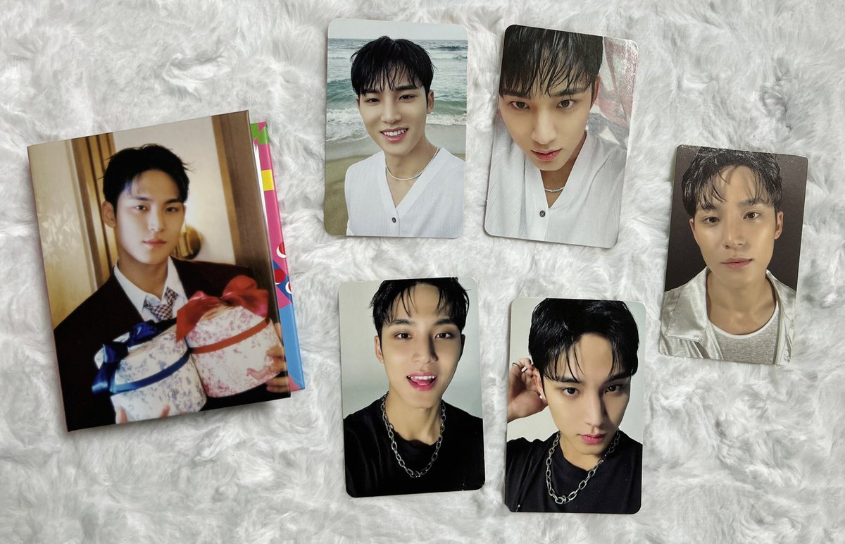 🖤김민규 사랑해🖤

제가 열심히 모은 민규 포카를 드립니다아🫶
배송비는 제가 부담하니, 여러분은 민규를 아주 많이 사랑만 해주세요...🥹

🖤 참여 조건 : 민규를 진심으로 사랑하는 마음
🖤 증정 상품 : 민규 캐럿반과 포카
🖤 당첨 인원 : 1명
🖤 당첨 발표 : 11월 21일
🖤 참여 방법 : 이