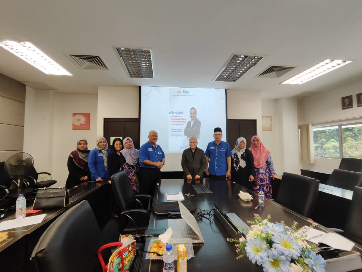 IPTK_UTeM's tweet photo. 06 November 2024 - Sekitar Bengkel Peningkatan Kecekapan dalam Penyeliaan Pelajar Pascasiswazah bagi Staf IPTK oleh Prof. Dr. Ismi Arif Ismail dari UPM.. https://t.co/BylzSCAKEK