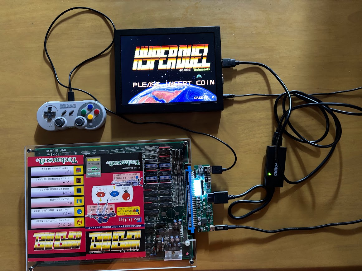 EASY ARCADE 2買ったけどこれどうやって液晶モニタに繋げばいいんだ