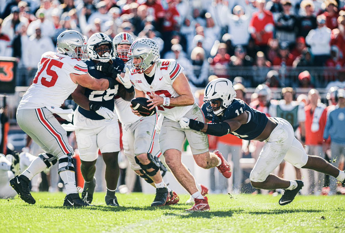leightonsmittyy's tweet photo. Penn State vs Ohio State

Shot for @PennStateFball https://t.co/3ton9M8EF5