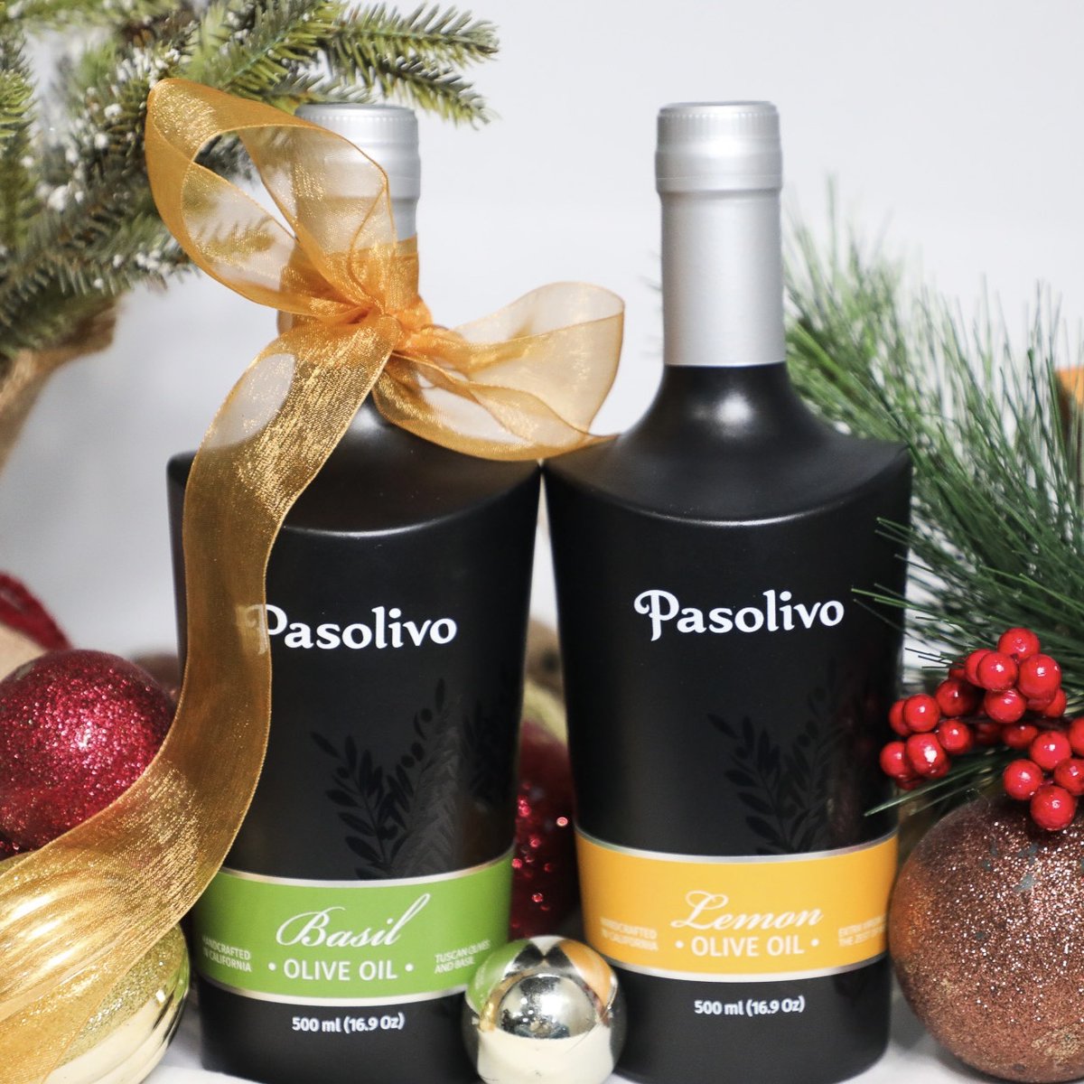 Less than a month to order in time for the holidays! 🎁

Whether you're shopping for clients, hosts, teachers, employees, or the special ones in your life, Pasolivo's premium olive oils make a thoughtful and delicious gift. Place your order by Dec 15th ✨  #holidaygifts
