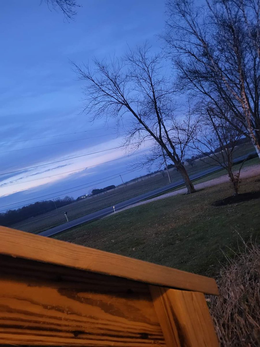 Everything is moved. It'll take some time to get settled, and still need to clean the old house before handing over the keys, but the hardest part is behind us. 
Special shout-out to my bestie <a href="/DataTheDruid/">DataTheDruid</a> for all his help this weekend! 
Enjoy this view from our front porch 😌