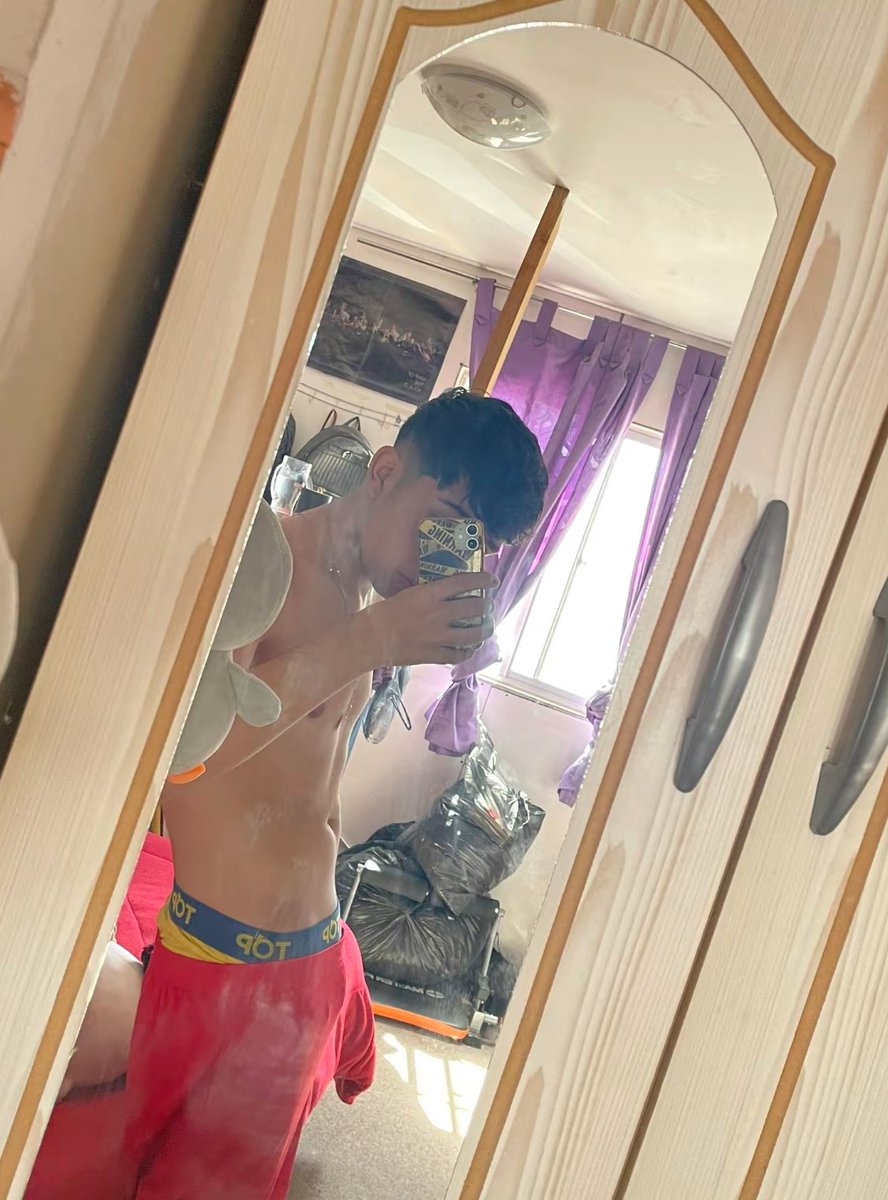 kidnvxito's tweet photo. Rt? https://t.co/SdBIzVaGVy