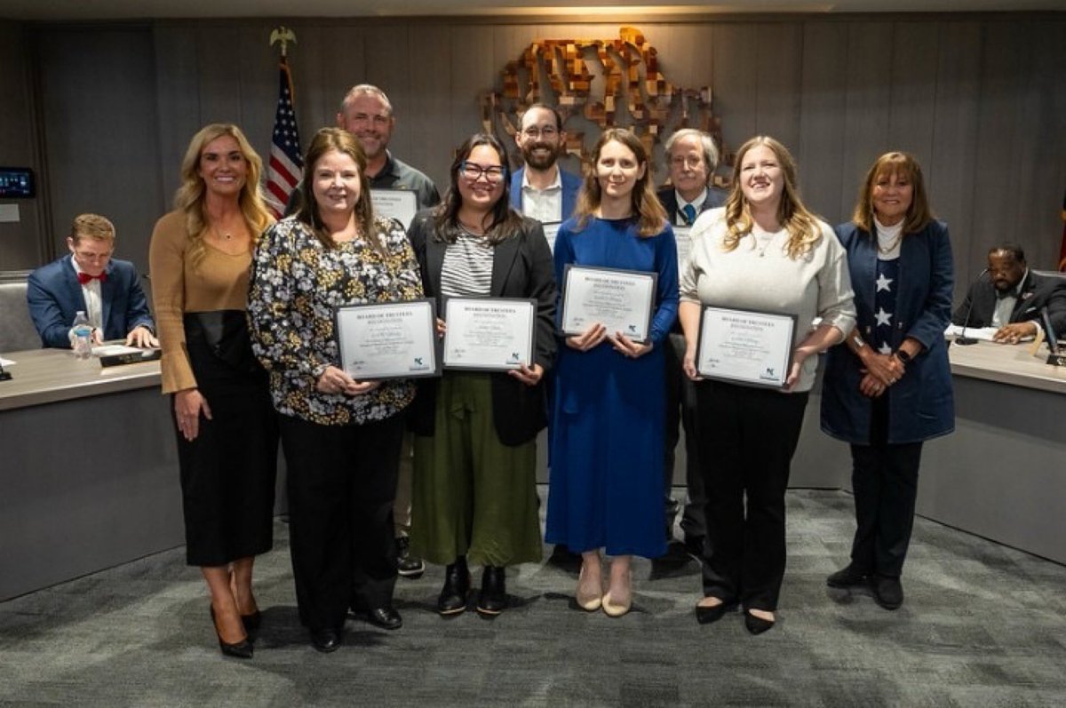 CoachWoodKO's tweet image. @KleinOak was recognized as the first ever school in Klein ISD to receive AP Honor Roll from College Board.  Very appreciative to be apart of such an amazing accomplishment!!#advancedacademics #strongpublicschools