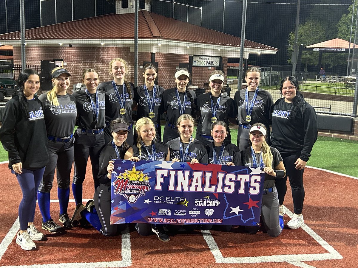 xtremedemarini's tweet photo. 2024 Stars Over Mississippi -Oxford, MS-Mississippi Glory National 18-Lewis finishes Runner-Up with a 6-1 record on the weekend! Great Job Ladies! #ALLIN! https://t.co/xGZKOI5r8z