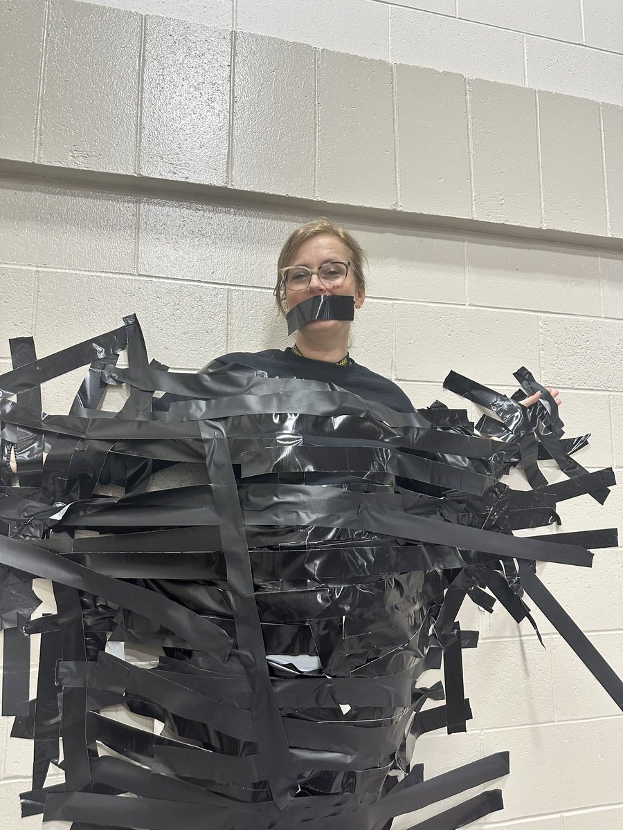 Ecole St Angela tweet media