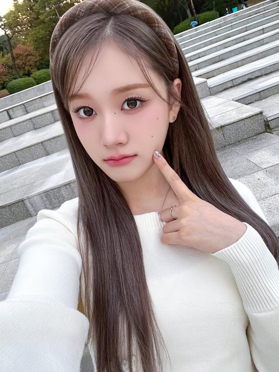 STAYC(스테이씨) tweet media